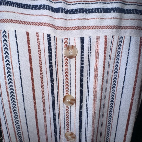 Fifty Street size XL Striped V-Neck Blouse top shirt - Picture 7 of 9